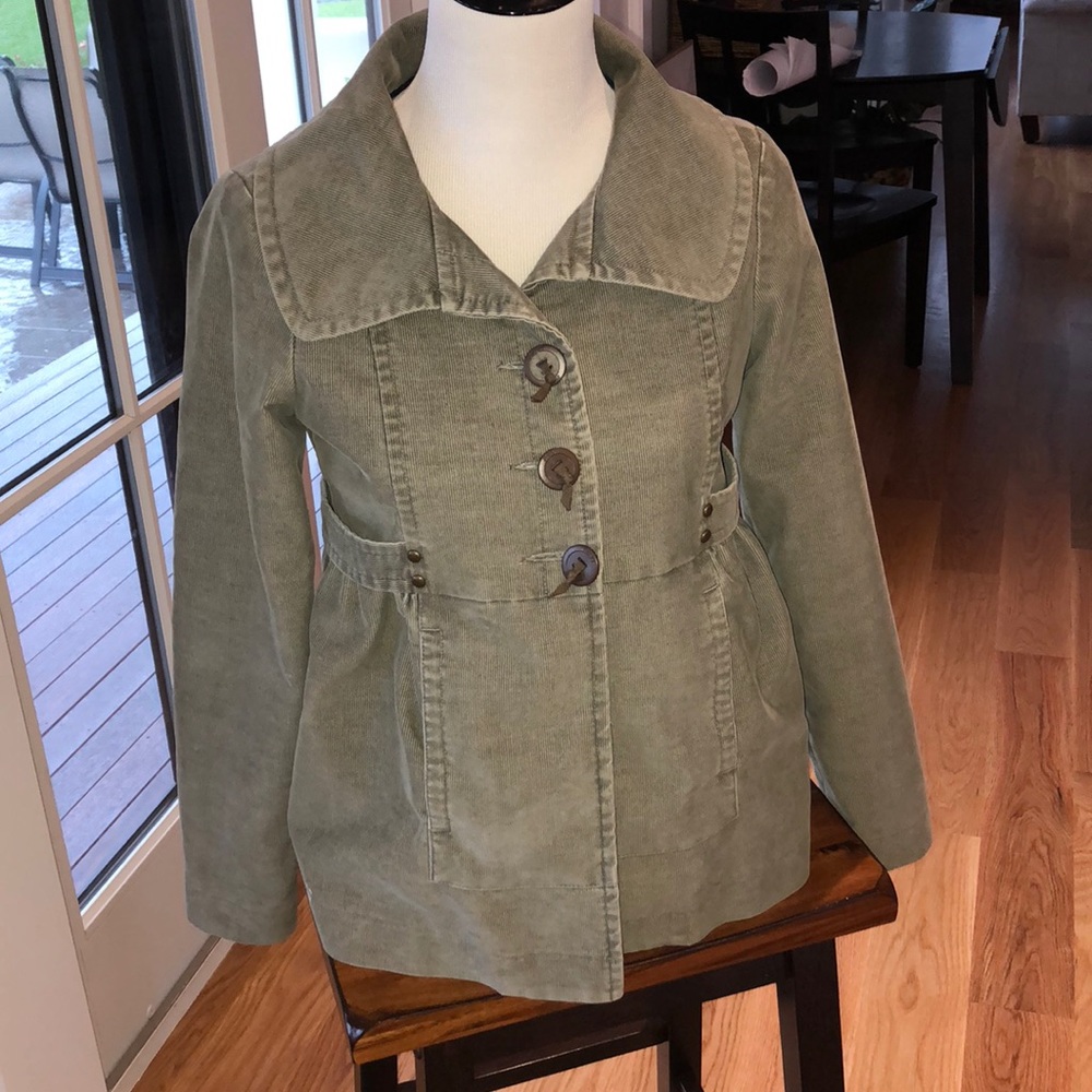 Volcolm Corduroy Coat